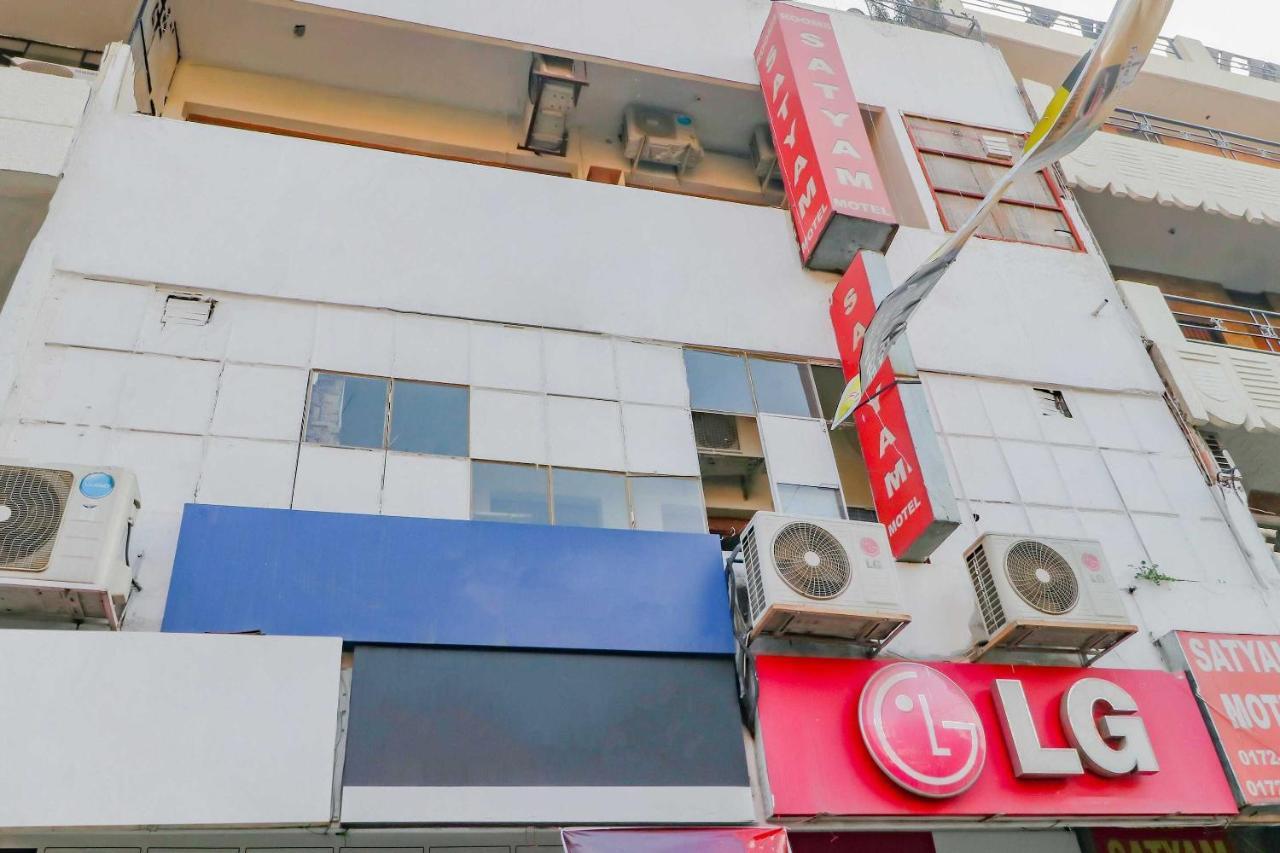 Hotel O Sameer Residency Chandīgarh Eksteriør billede